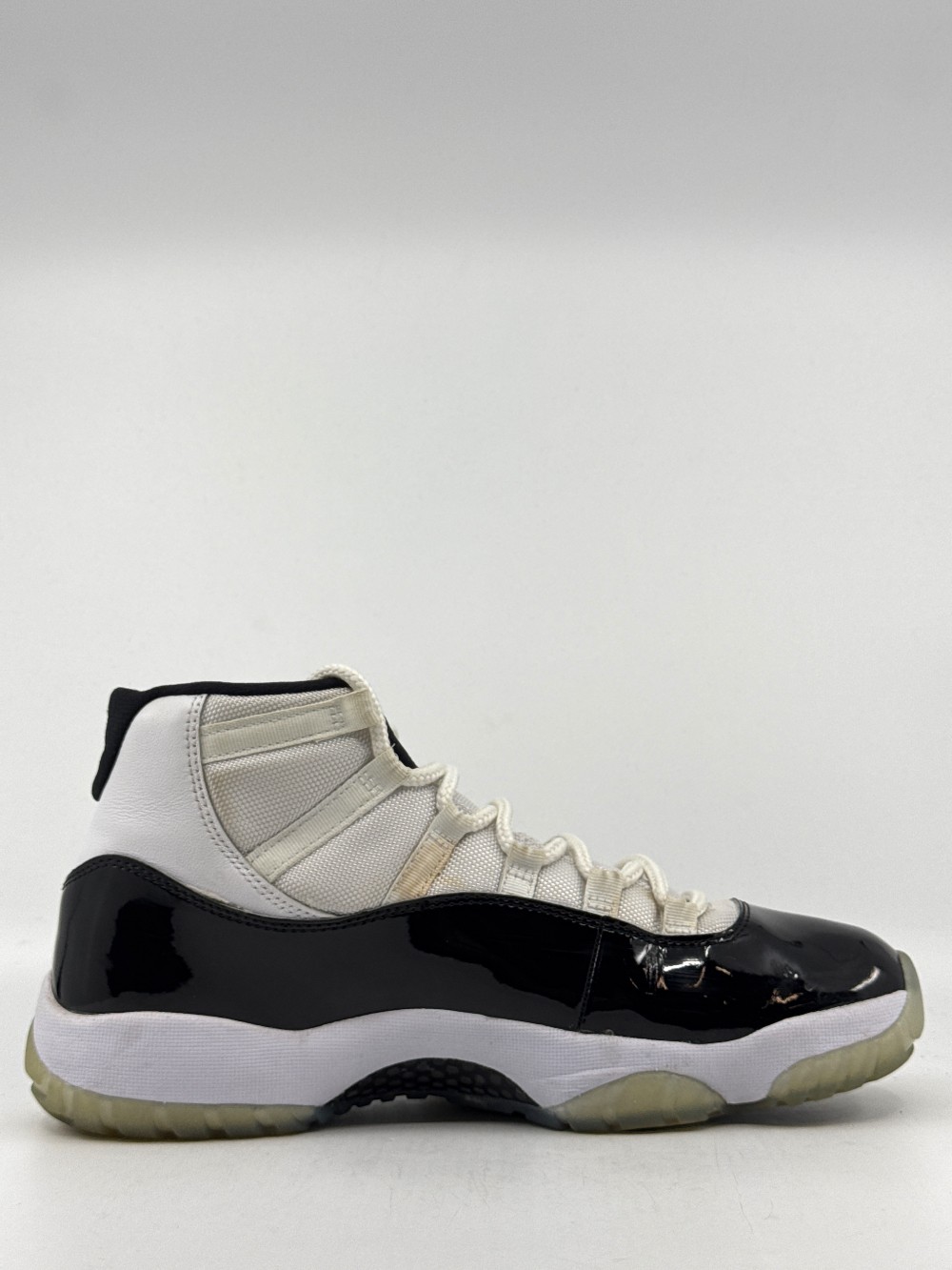 *USED* AJ 11 - CONCORD (2018)