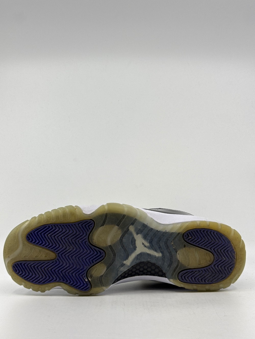 *USED* AJ 11 - CONCORD (2018)