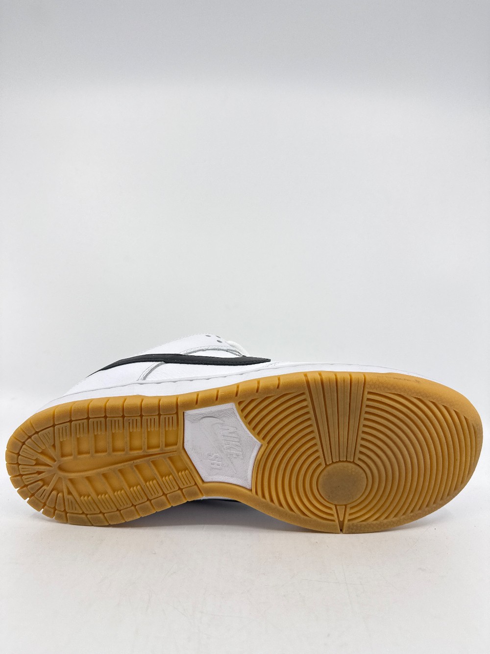 *VNDS* NIKE SB DUNK LOW - WHITE GUM