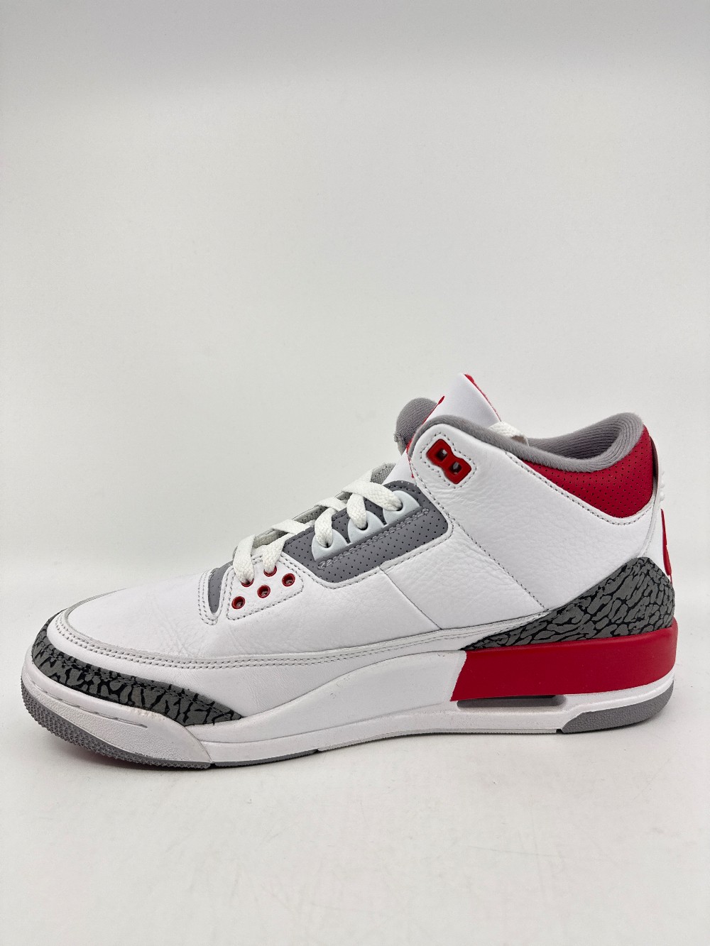 *USED* AJ 3 - FIRE RED (2022)