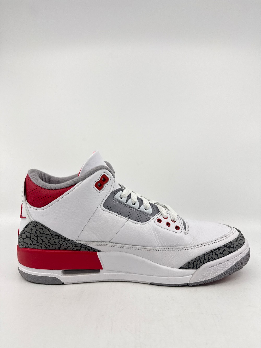 *USED* AJ 3 - FIRE RED (2022)