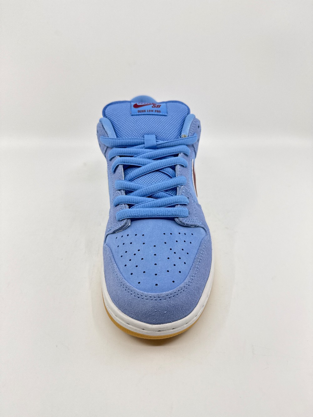 NIKE SB DUNK LOW - PHILADELPHIA PHILLIES