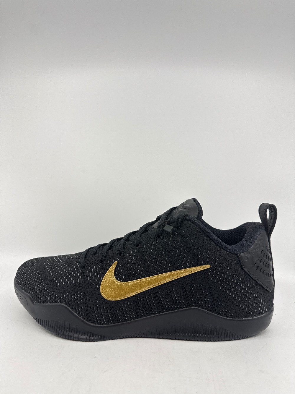NIKE KOBE 11 ELITE LOW PROTRO - FADE TO BLACK (2026)