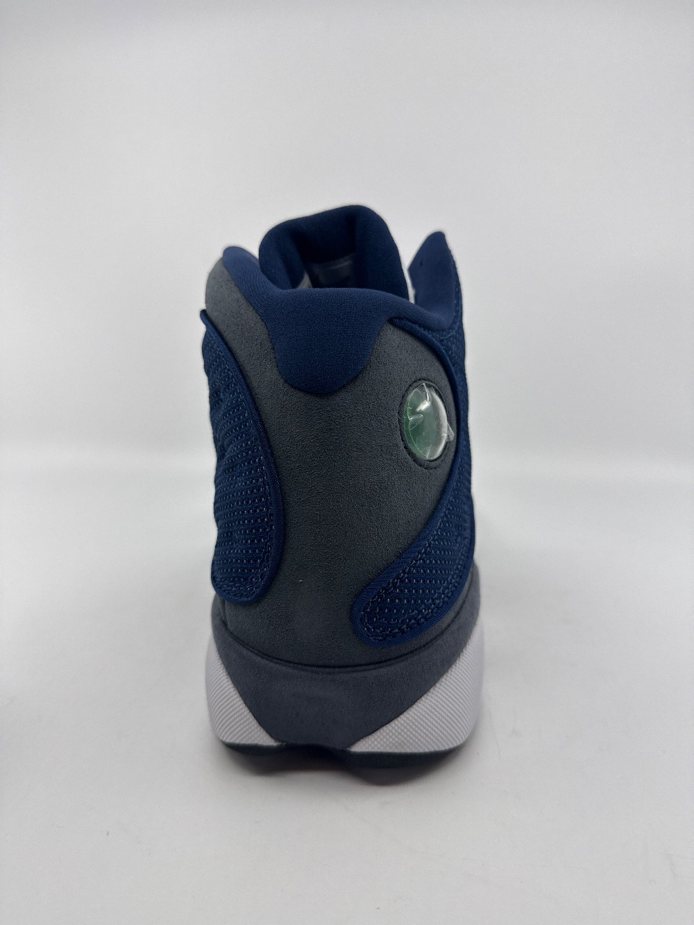 AJ 13 - FLINT (2020)
