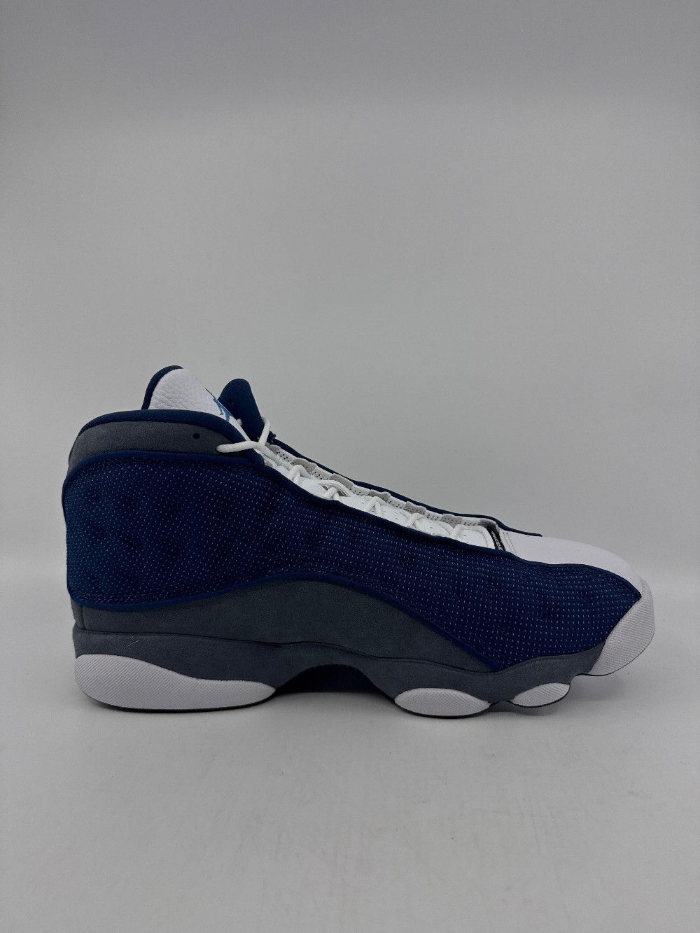 AJ 13 - FLINT (2020)