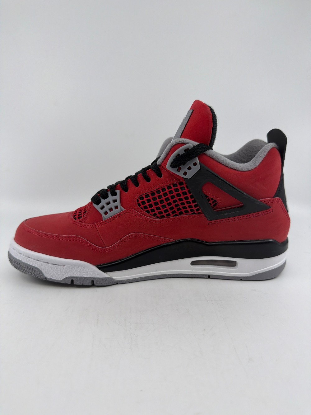 *USED* AJ 4 - TORO BRAVO (2026)