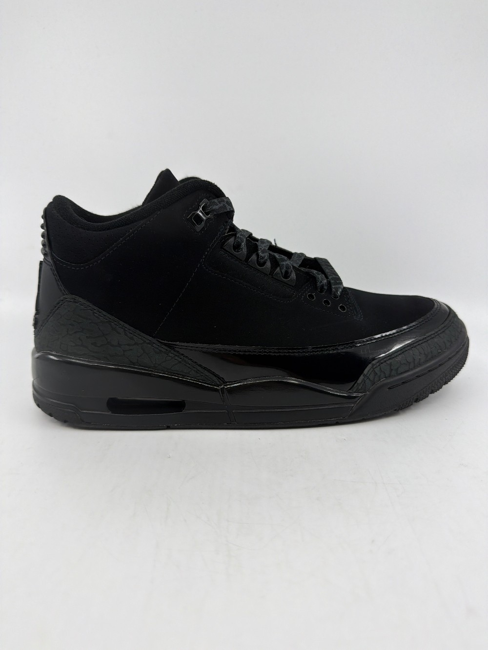 *USED/REP BOX* AJ 3 - BLACK CAT (2025)