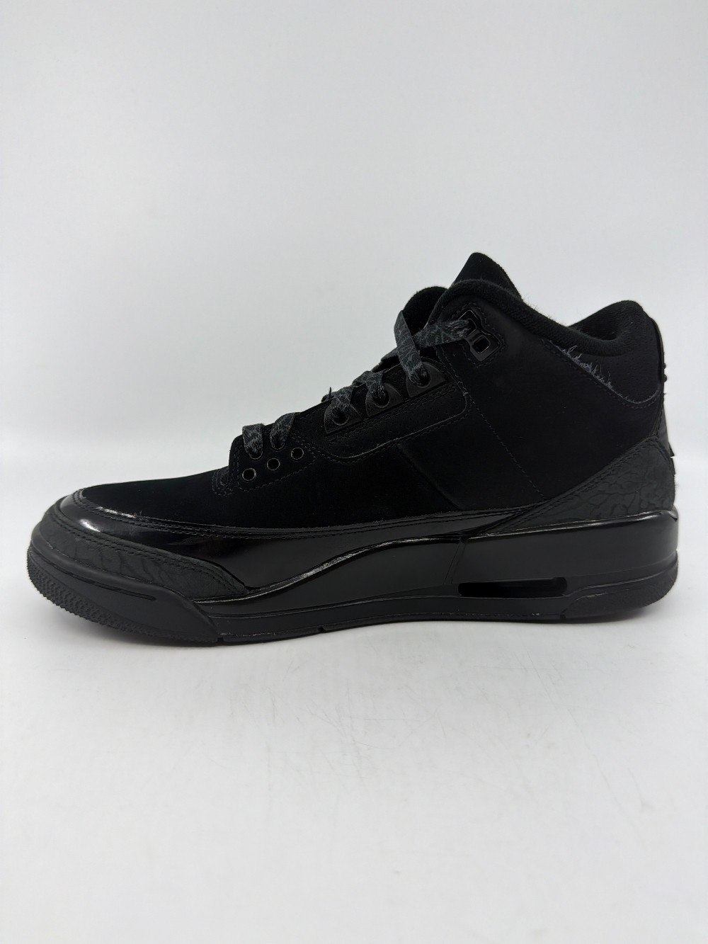 *USED/REP BOX* AJ 3 - BLACK CAT (2025)