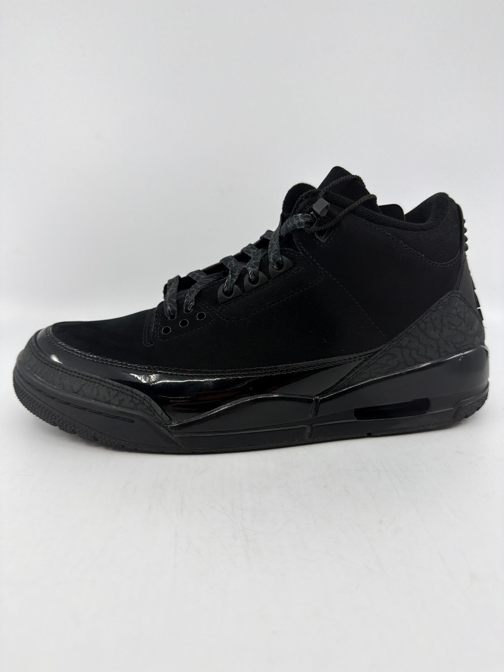 *USED/REP BOX* AJ 3 - BLACK CAT (2025)