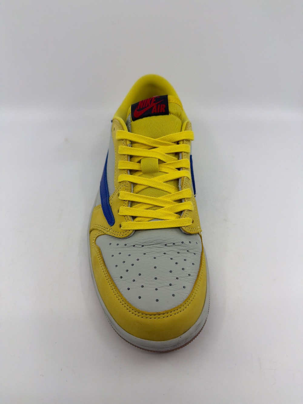 *USED* AJ 1 LOW X TRAVIS SCOTT (W) - CANARY