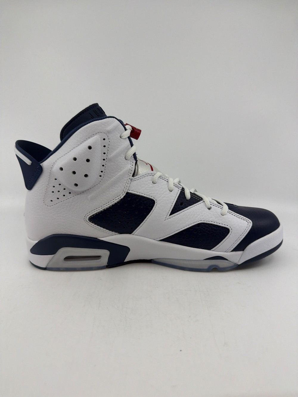 AJ 6 - OLYMPICS (2024)