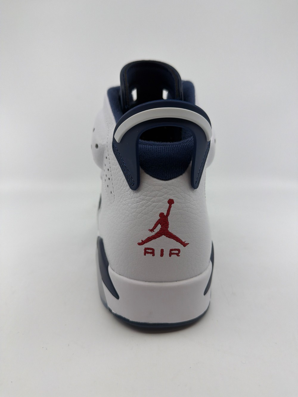AJ 6 - OLYMPICS (2024)