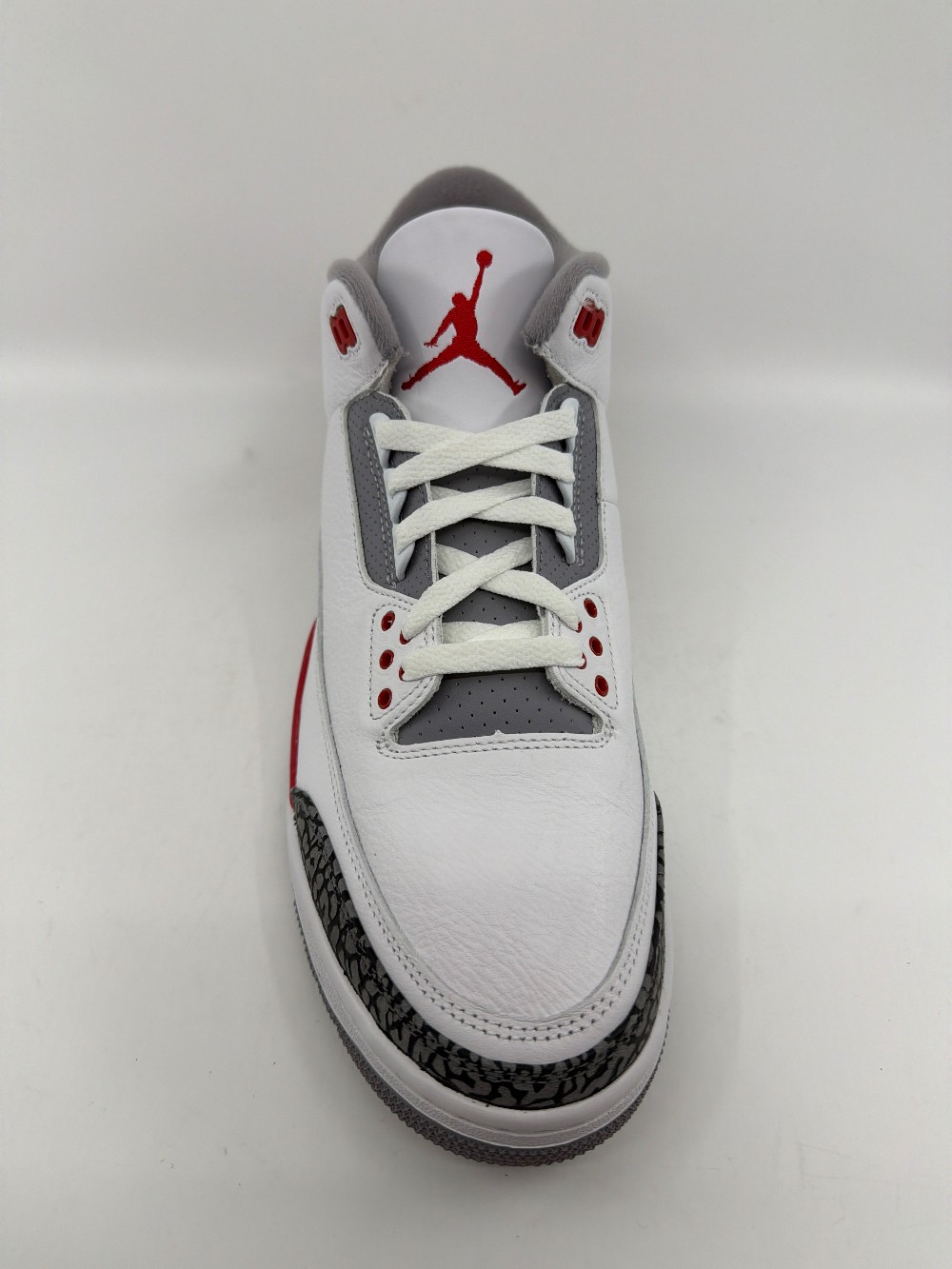 AJ 3 - FIRE RED (2022)