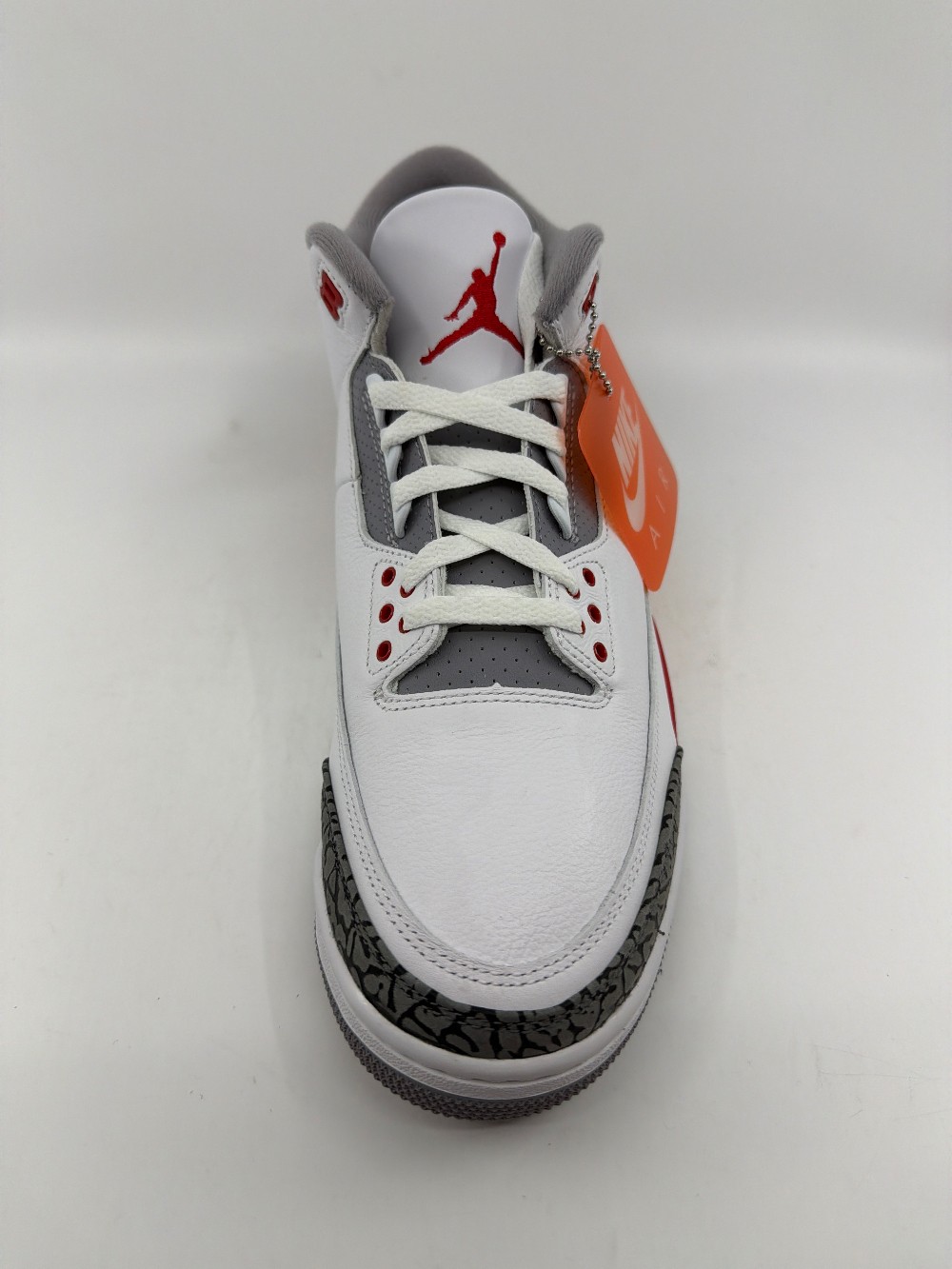 AJ 3 - FIRE RED (2022)