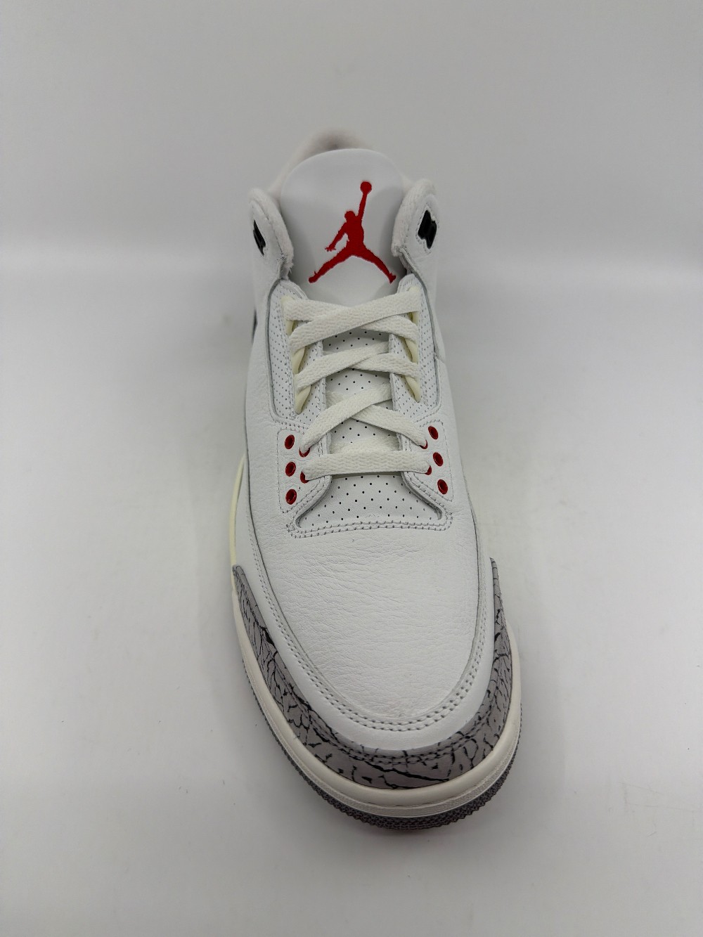 AJ 3 - WHITE CEMENT REIMAGINED