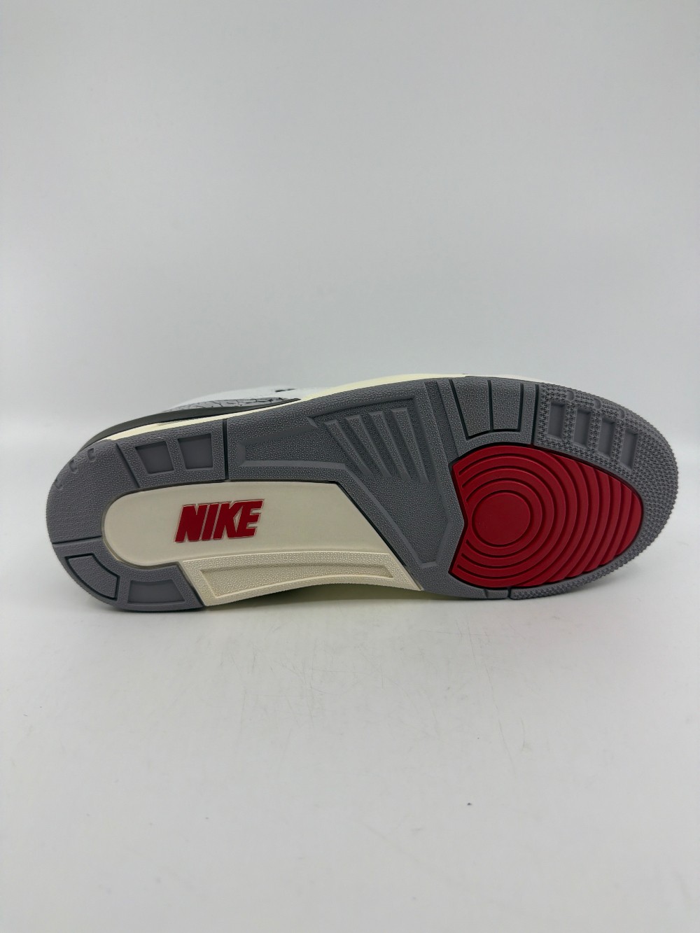 AJ 3 - WHITE CEMENT REIMAGINED