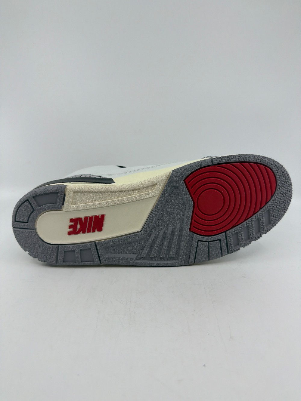 AJ 3 - WHITE CEMENT REIMAGINED