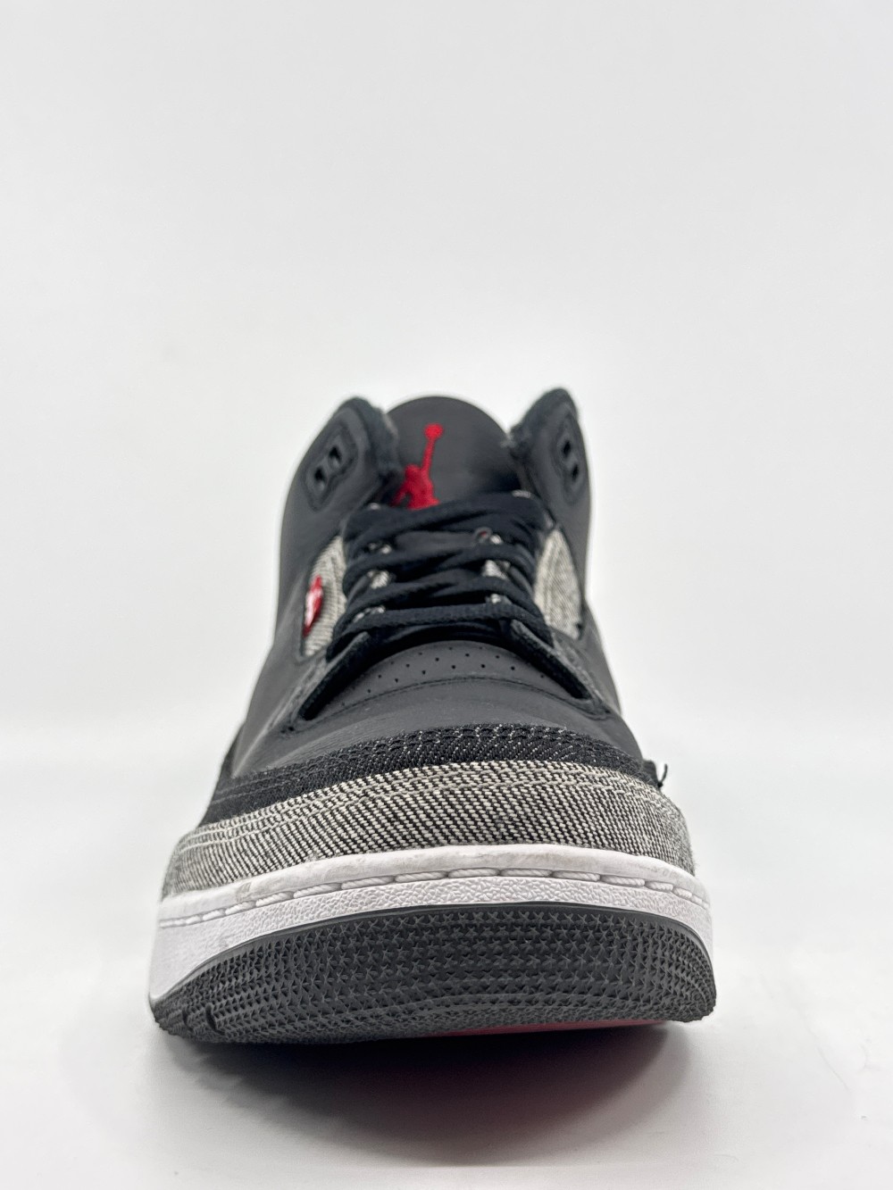 *USED* AJ 3 X LEVIS - BLACK