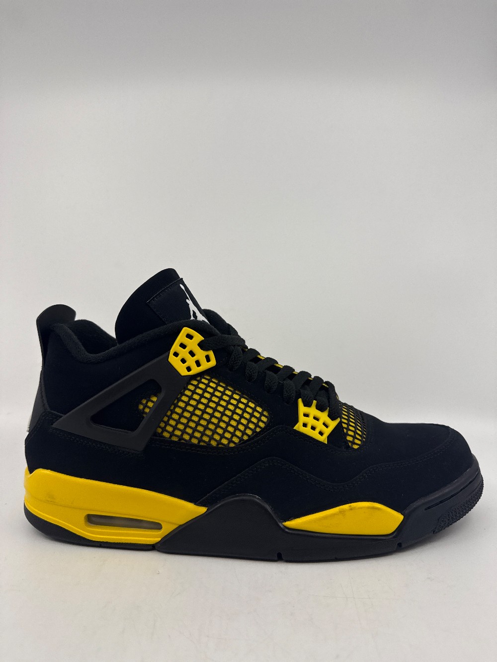 *USED/NO BOX* AJ 4 - THUNDER (2023)