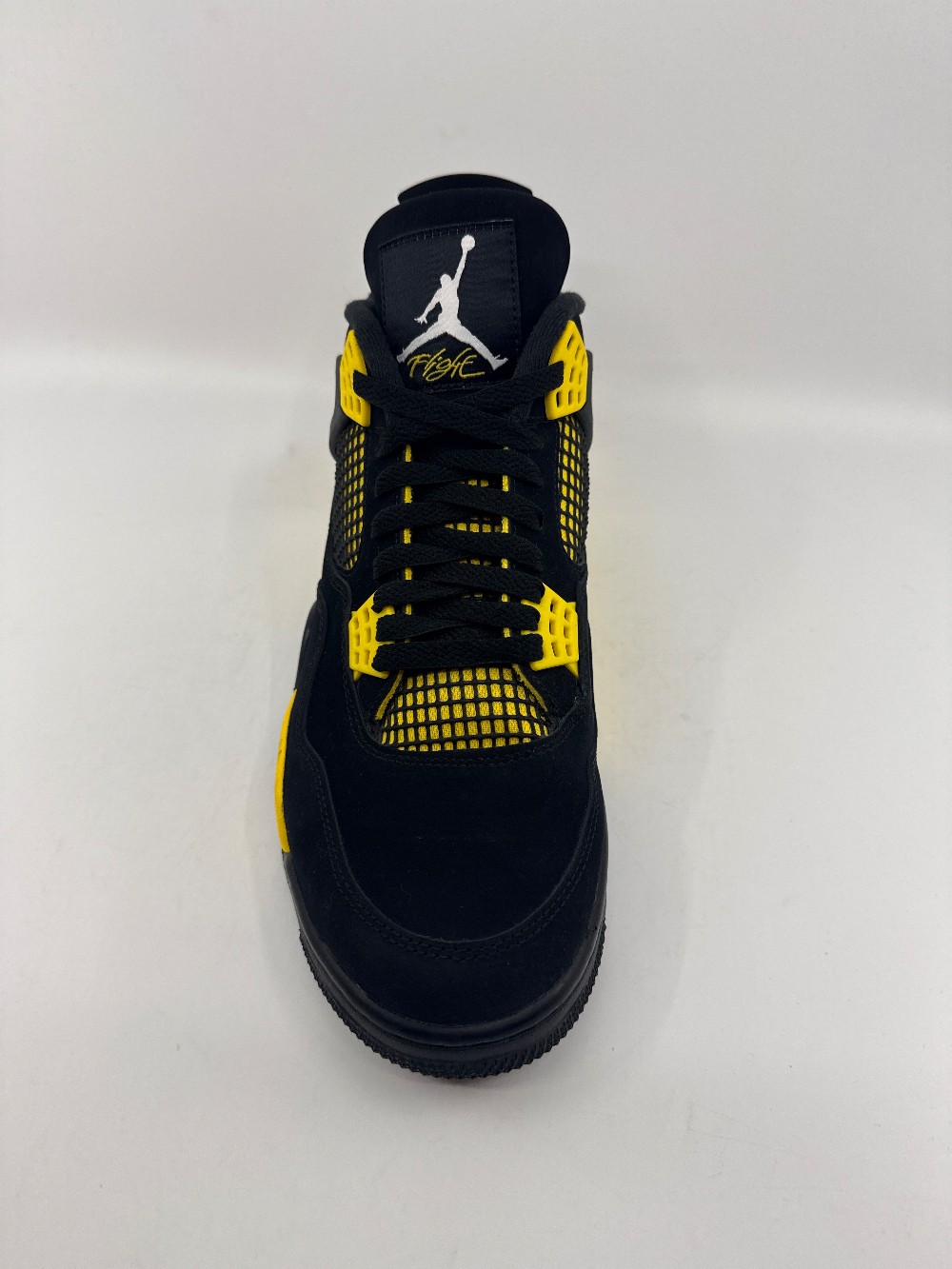 *USED/NO BOX* AJ 4 - THUNDER (2023)