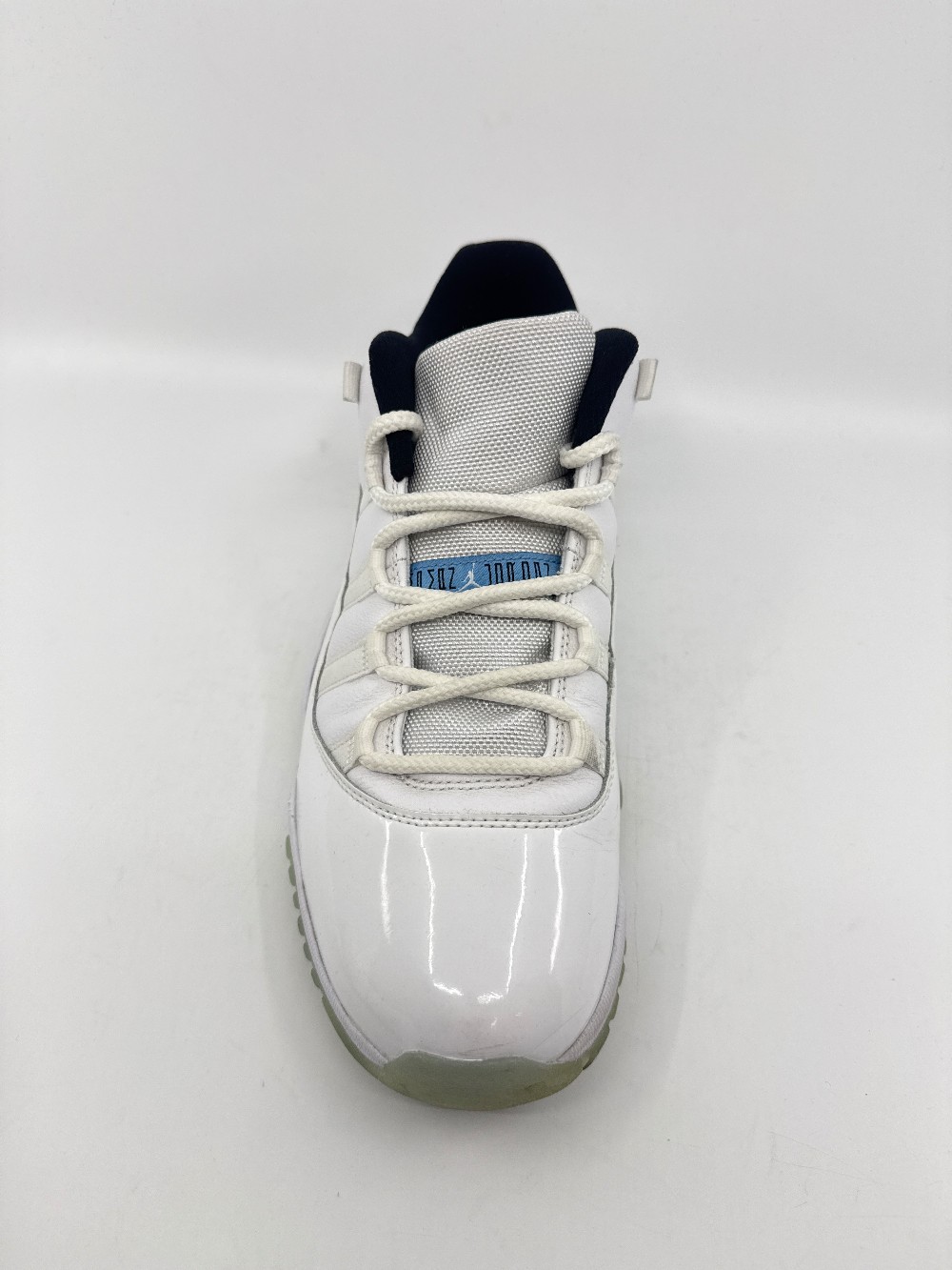 *USED/NO BOX* AJ 11 LOW - LEGEND BLUE