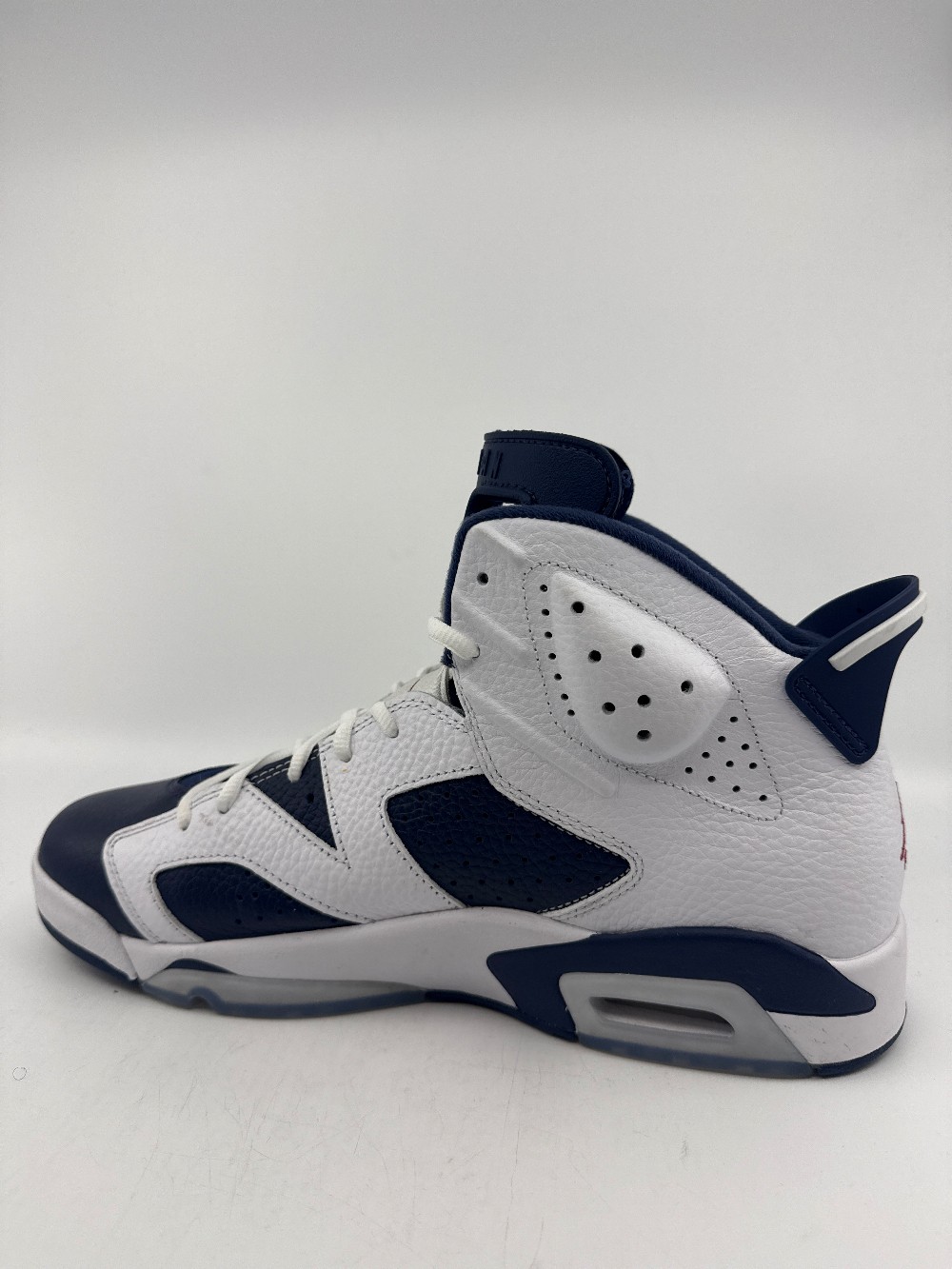 *USED/NO BOX* AJ 6 - OLYMPIC (2024)