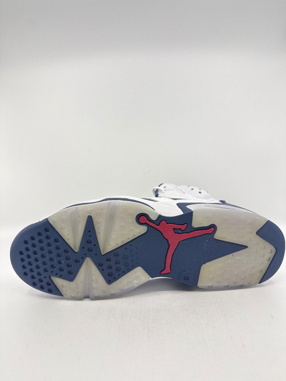 *USED/NO BOX* AJ 6 - OLYMPIC (2024)
