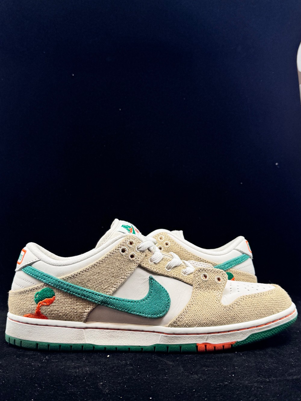 *USED* NIKE SB DUNK LOW - JARRITOS