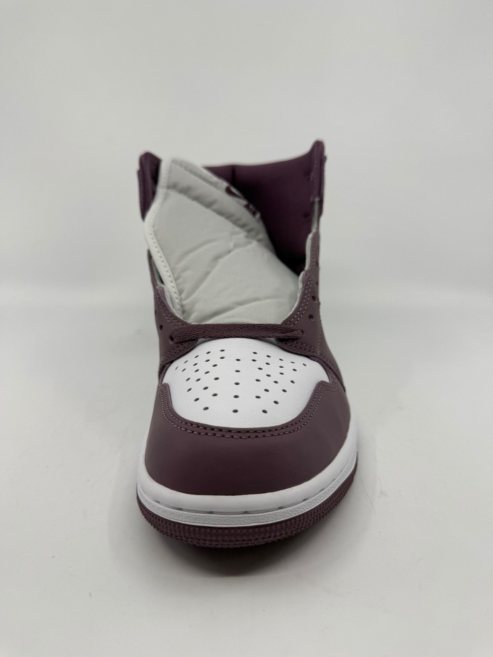 AJ 1 - ARTISANAL TEAM RED