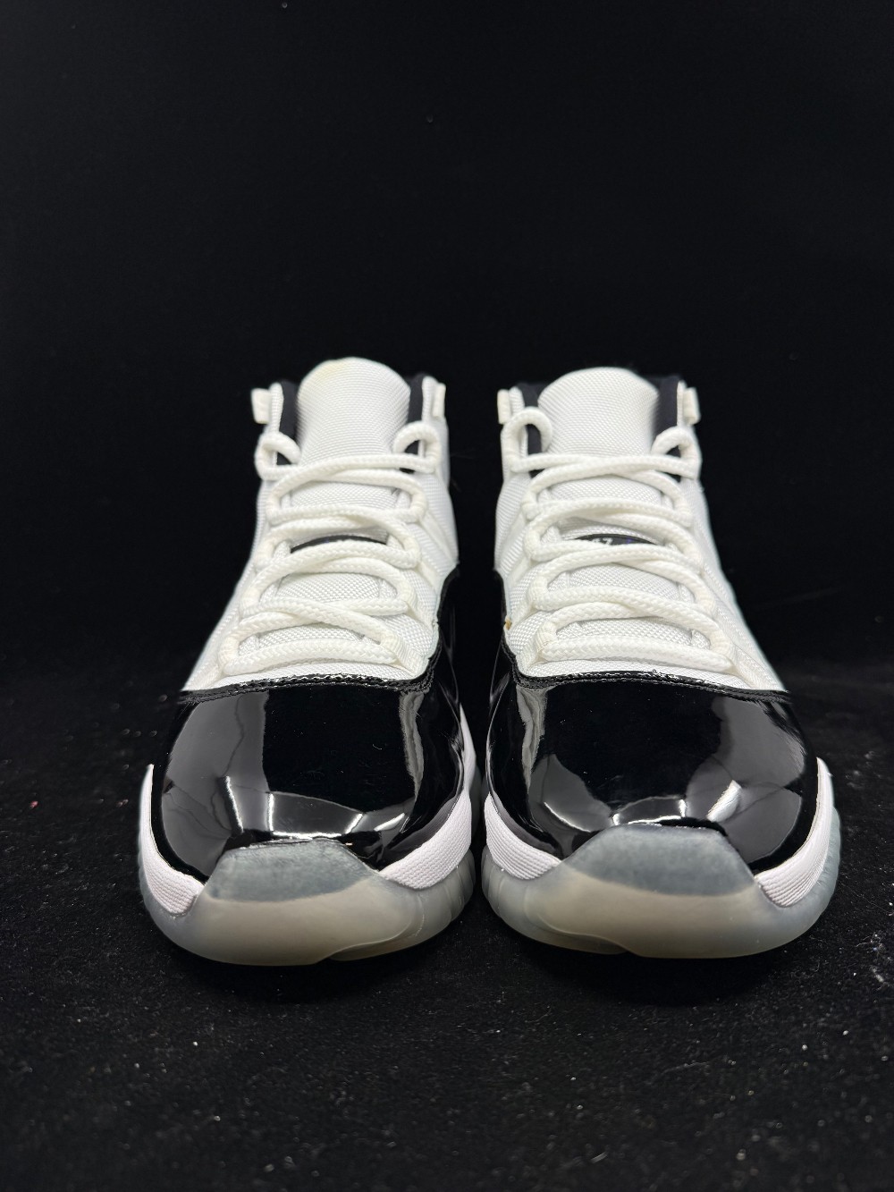 *USED* AJ 11 - CONCORD (2018)