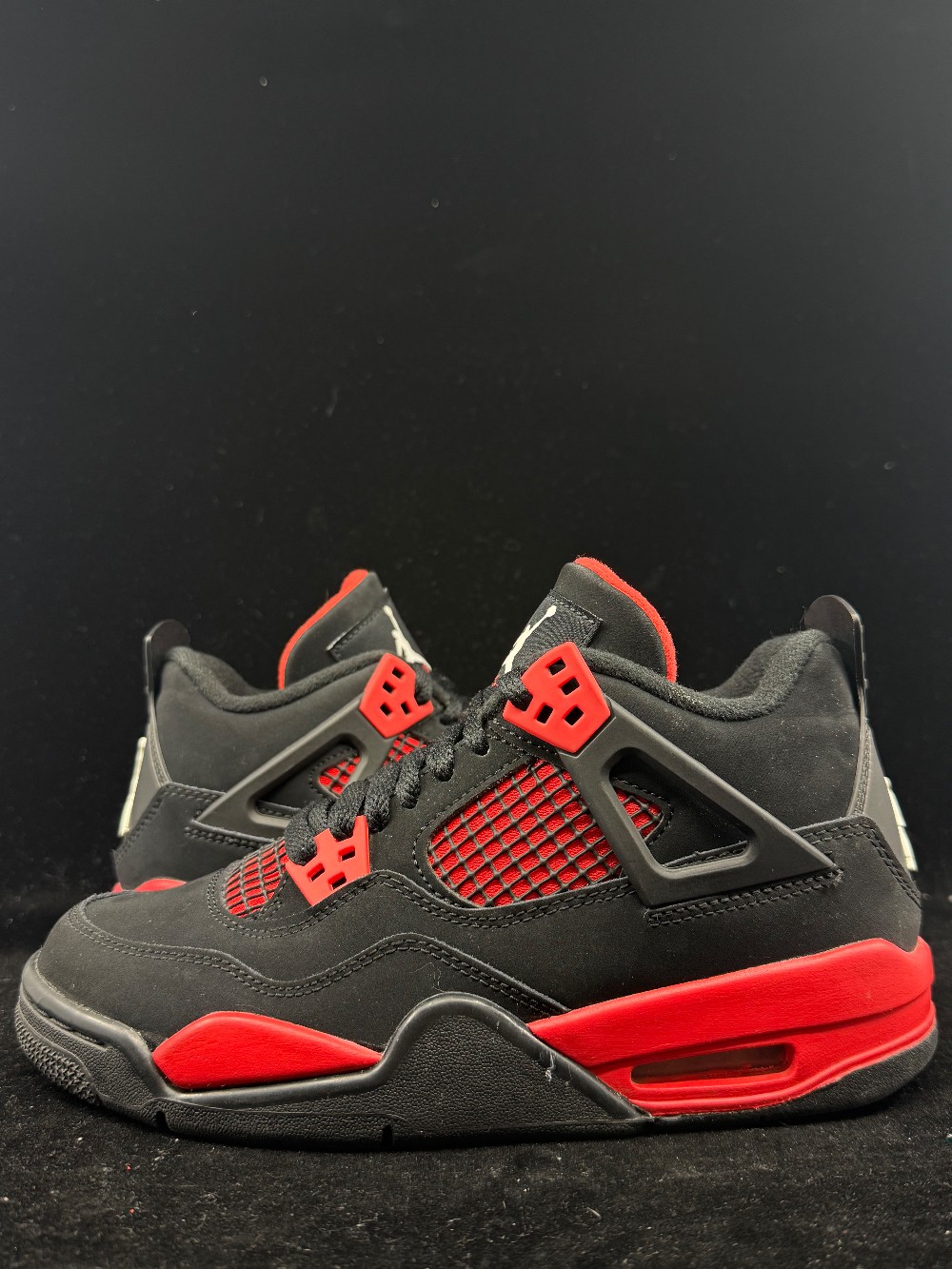 *USED/NO LID* AJ 4 (GS) - RED THUNDER