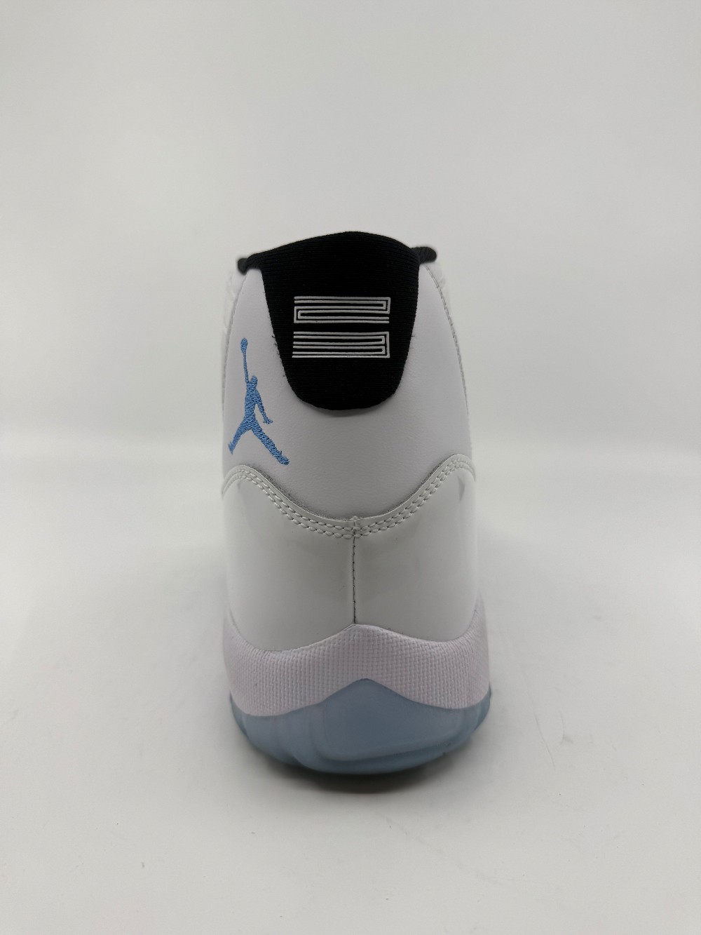*USED* AJ 11 - LEGEND BLUE (2024)
