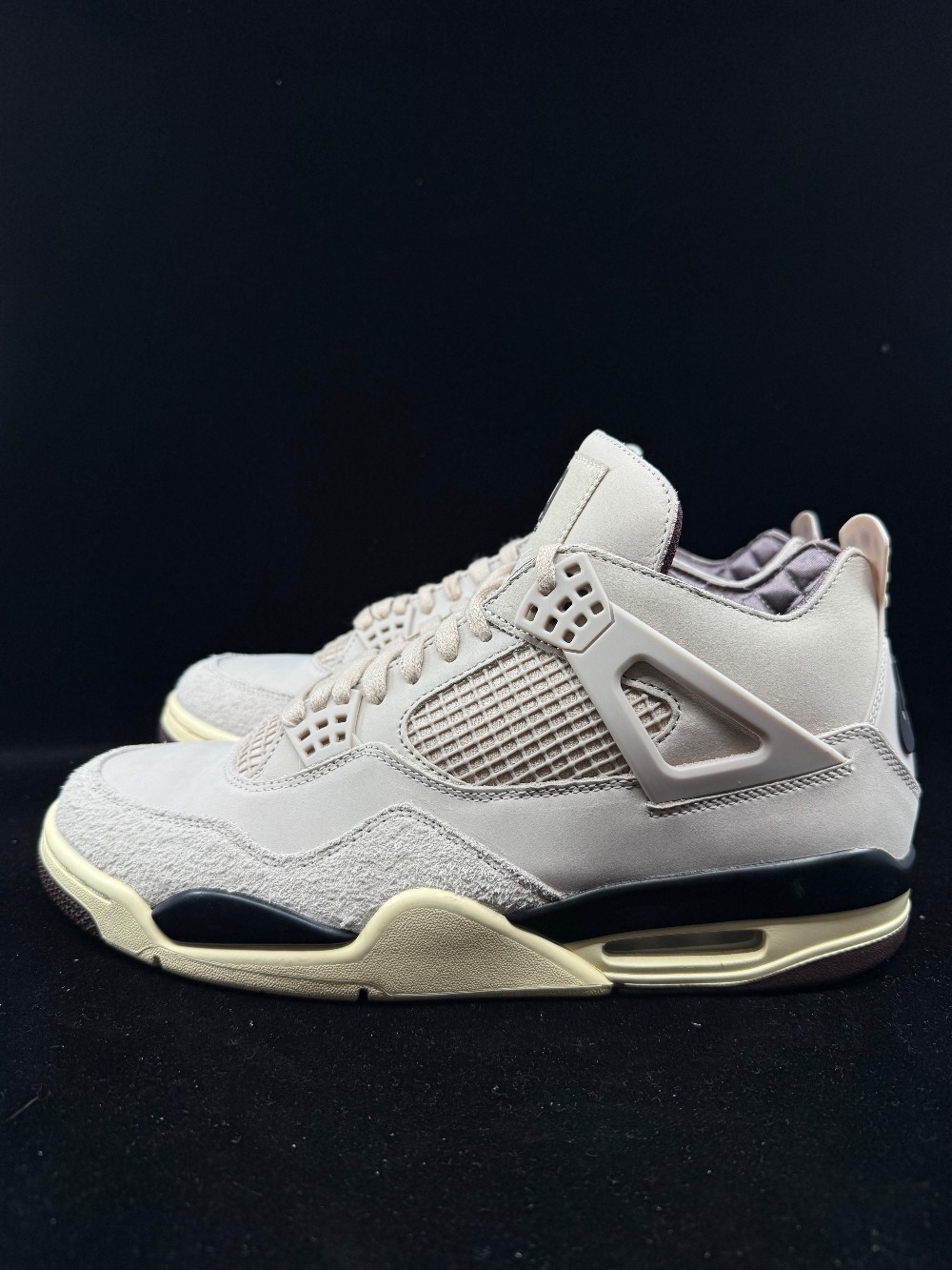 *USED* AJ 4 X A MA MANIERE (W) - WHILE YOU WERE SLEEPING