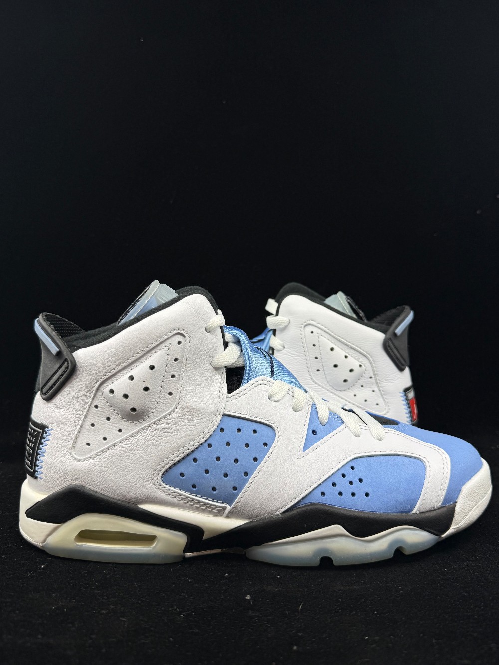 *USED* AJ 6 (GS) - UNC WHITE