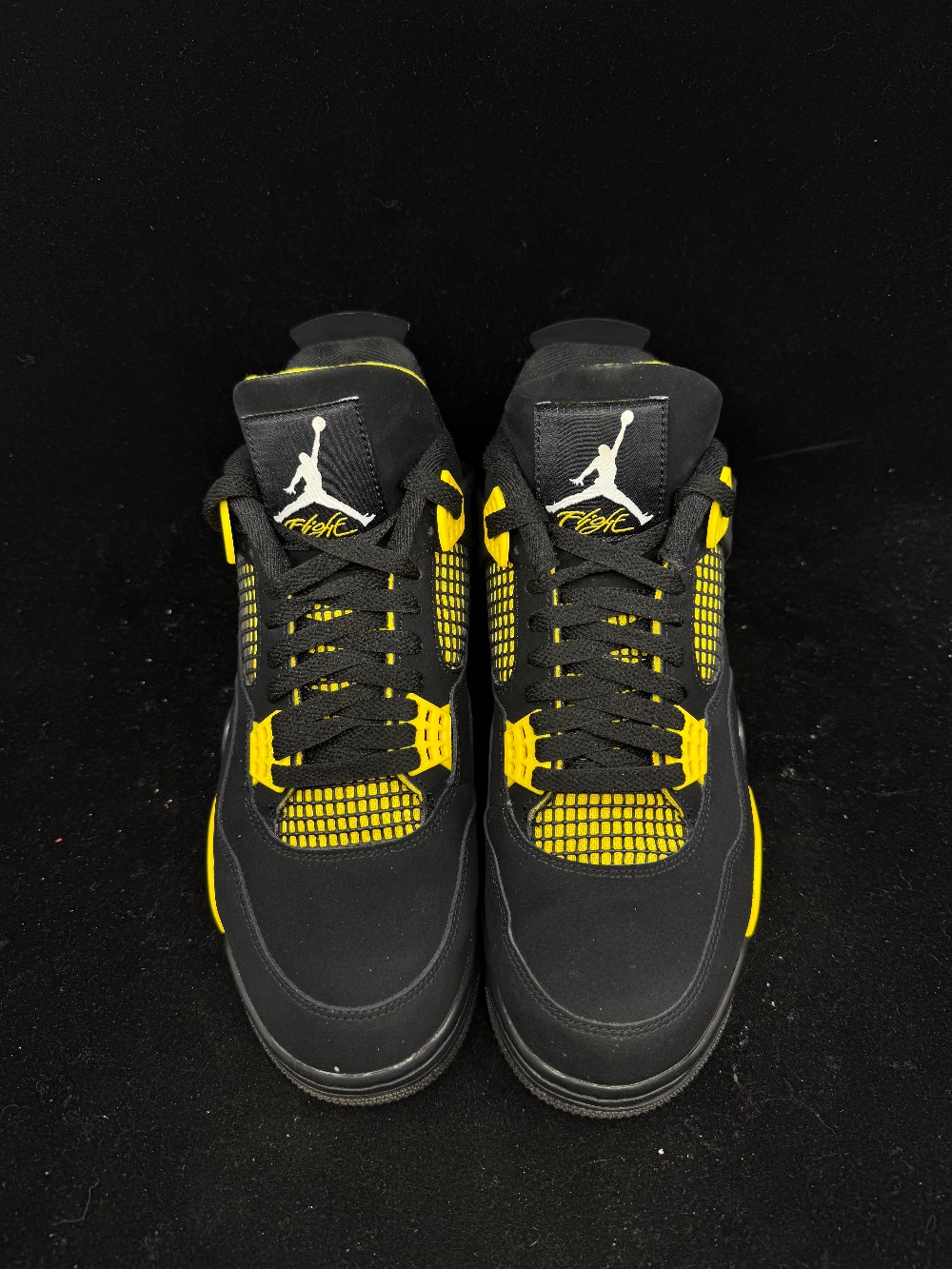 *USED* AJ 4 - THUNDER (2023)