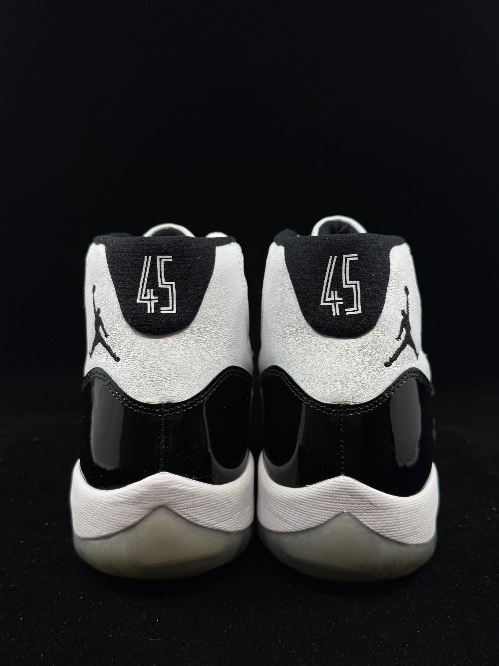 *USED* AJ 11 - CONCORD (2018)