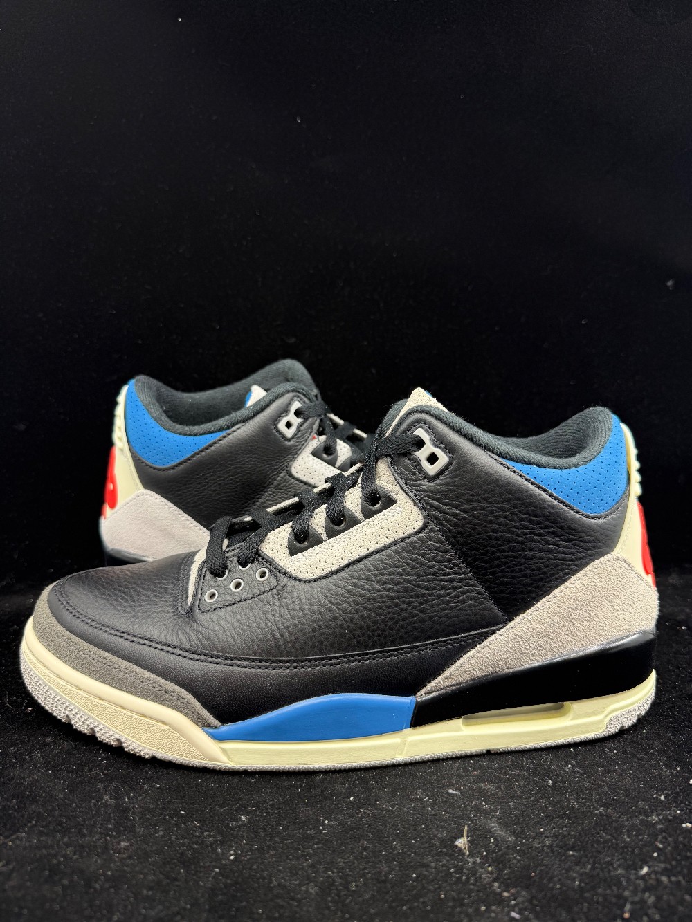 *USED* AJ 3 - RARE AIR
