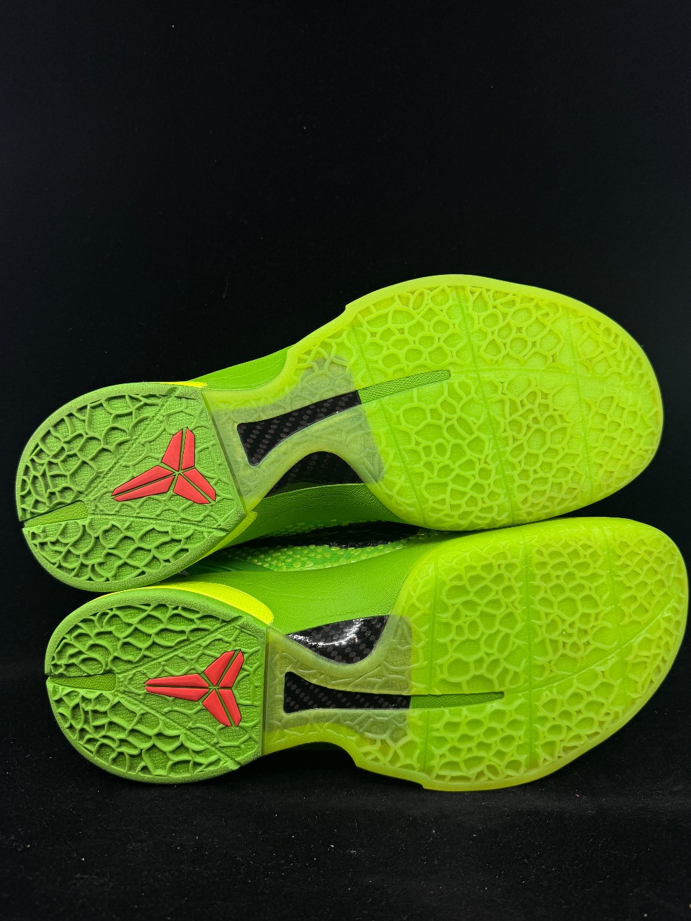 *USED/REP BOX* NIKE KOBE 6 PROTRO - GRINCH (2020)