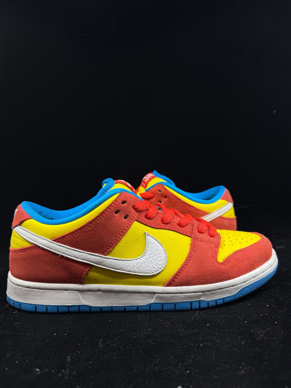 *USED* NIKE SB DUNK LOW - BART SIMPSON