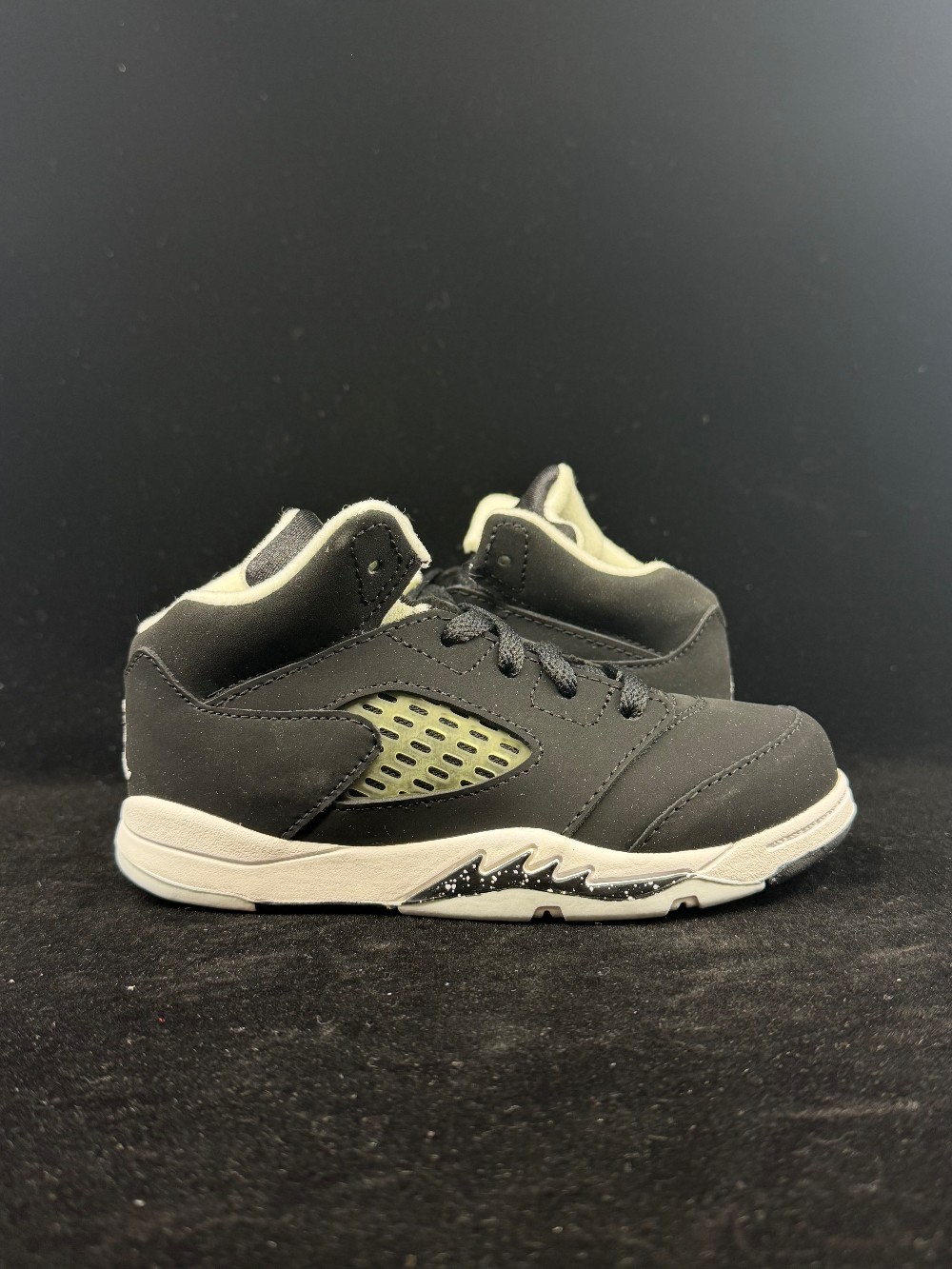 AJ 5 (TD) - MOONLIGHT (2021)