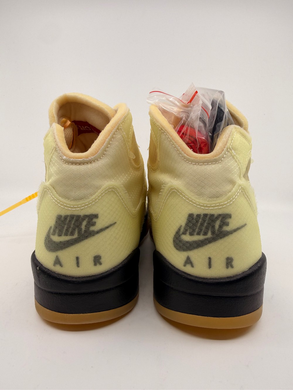 AJ 5 X OFF-WHITE - SAIL