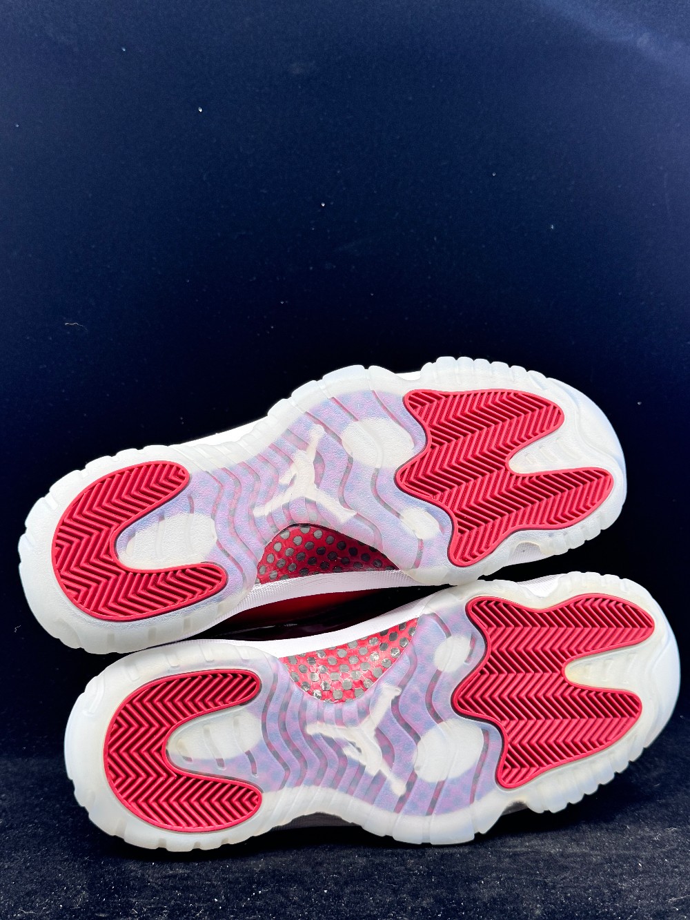 AJ 11 - CHERRY (2022)