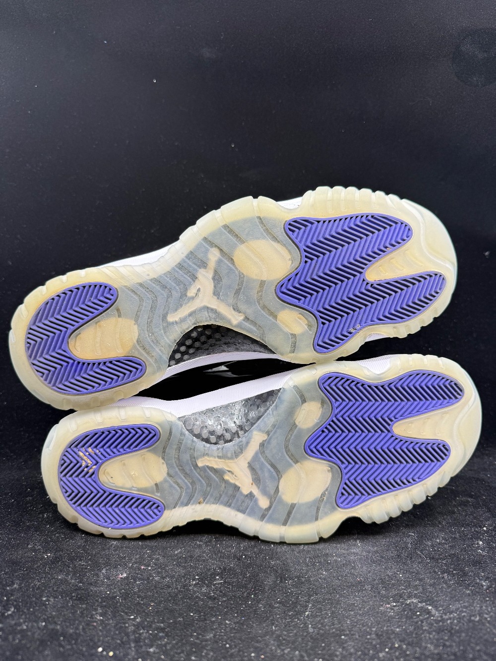 *USED* AJ 11 - CONCORD (2018)