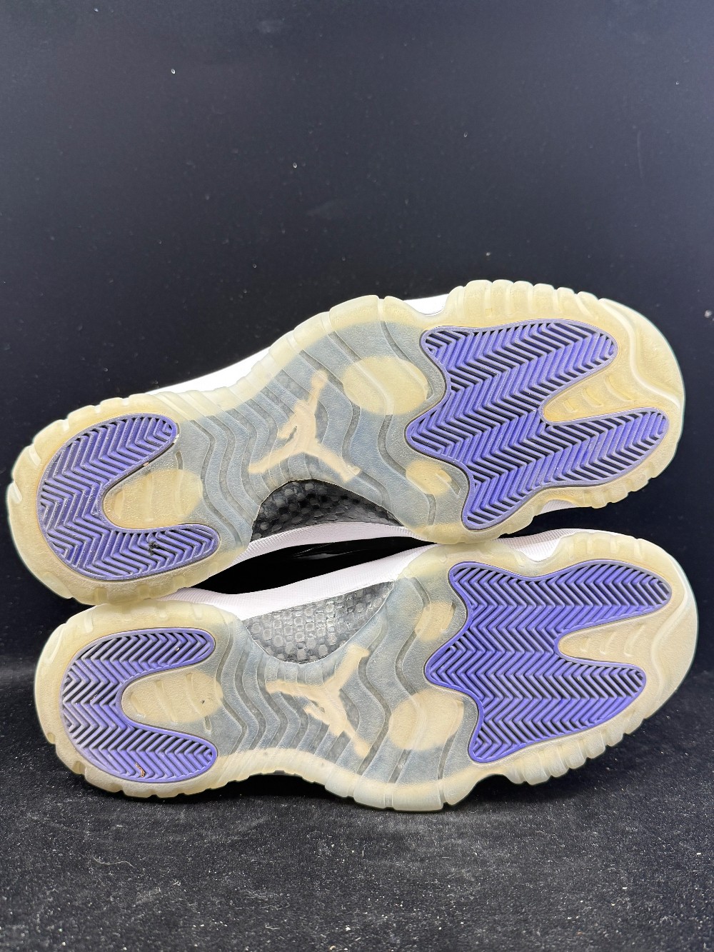 *USED* AJ 11 - CONCORD (2018)