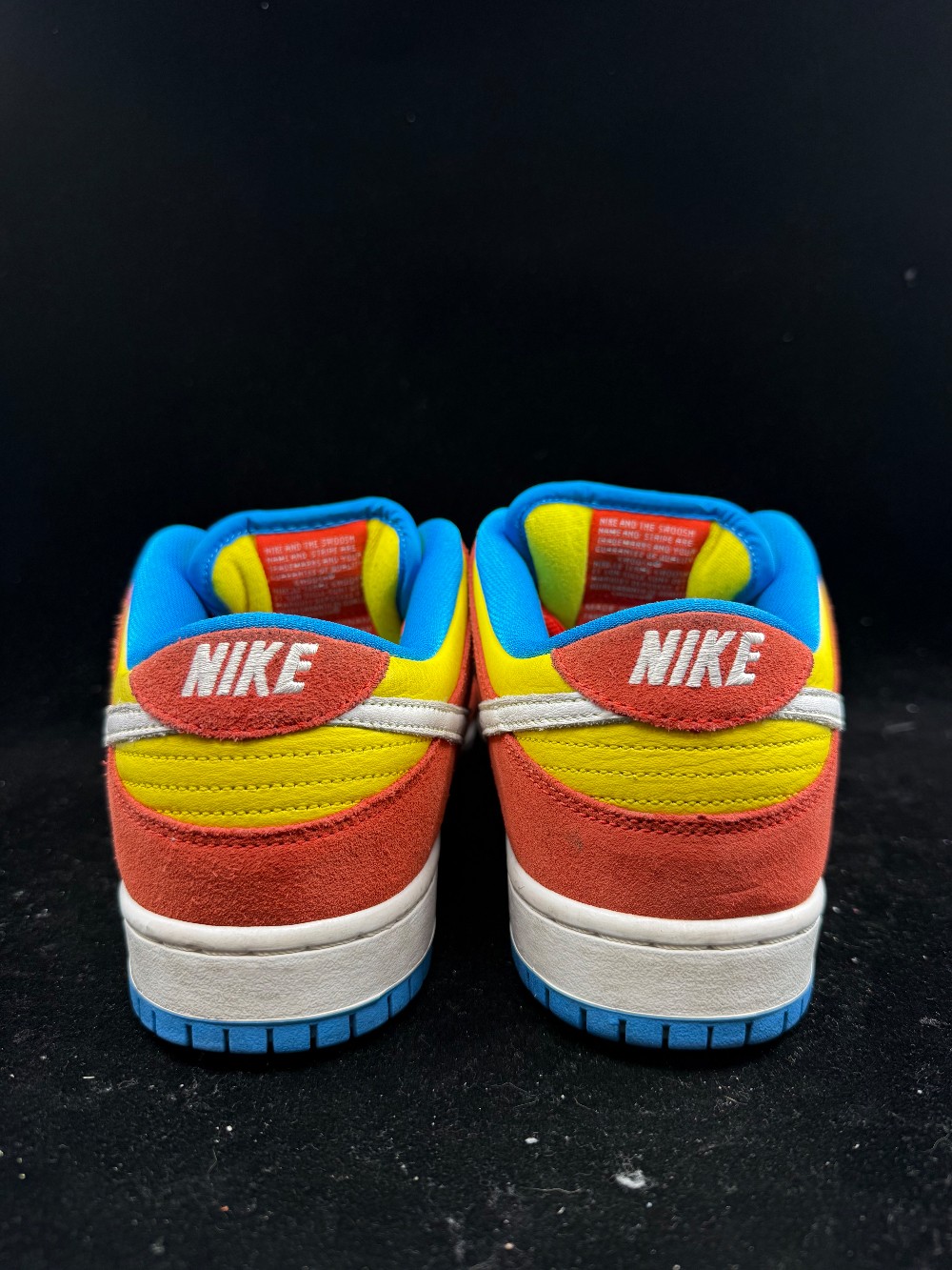 *USED* NIKE SB DUNK LOW - BART SIMPSON