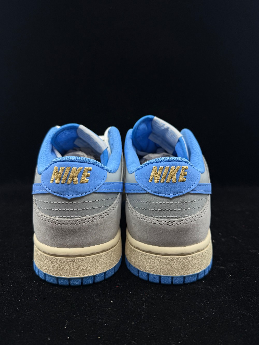 NIKE DUNK LOW - ATHLETIC DEPARTMENT UNIVERSITY BLUE