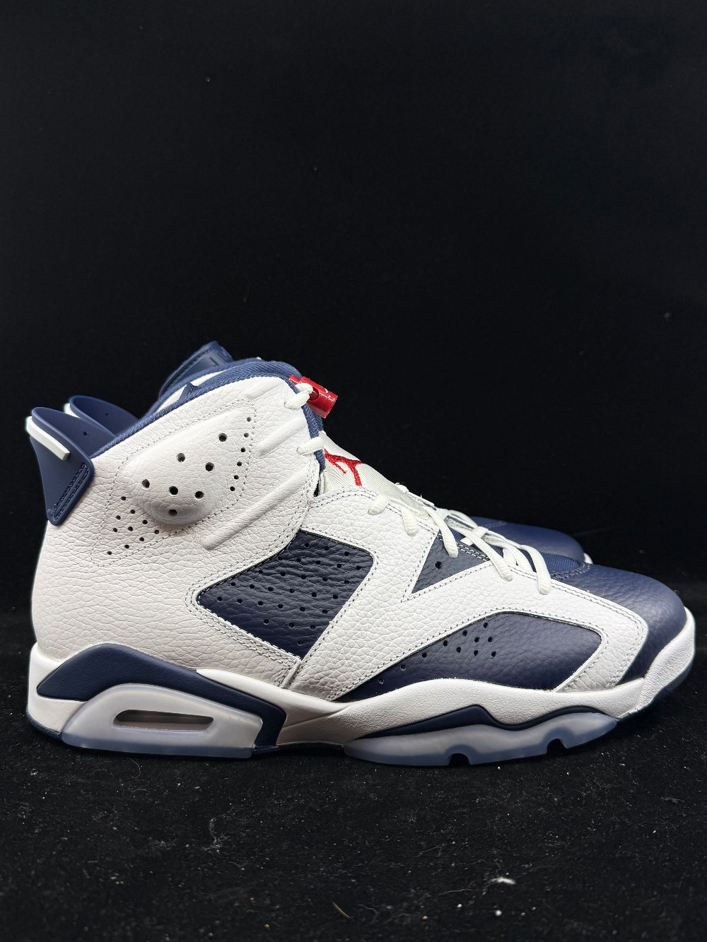 AJ 6 - OLYMPIC (2024)