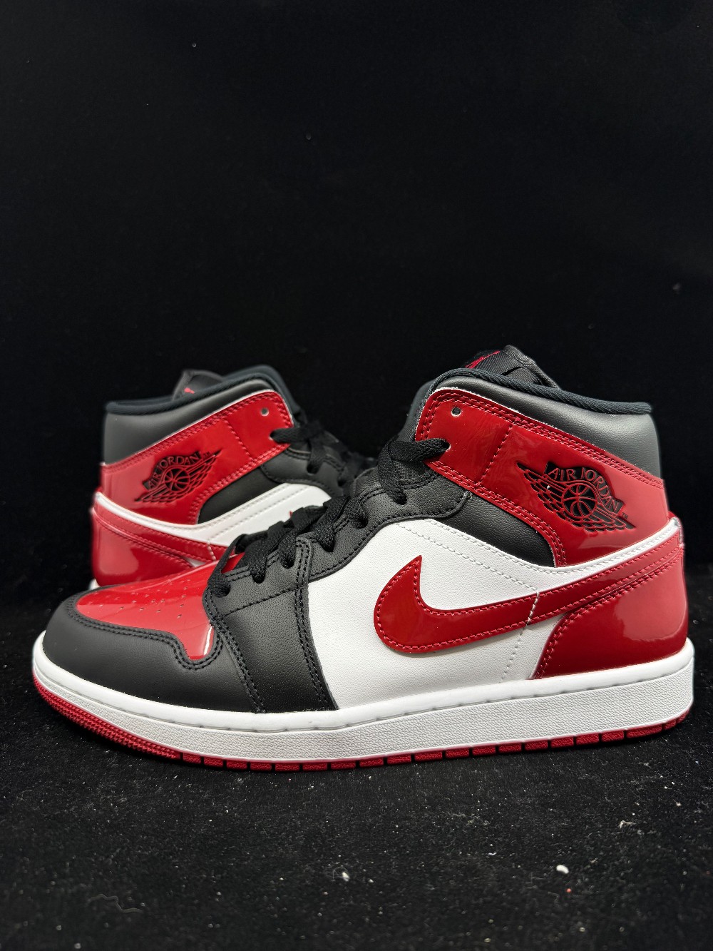 *USED* AJ 1 MID SE - PATENT BRED TOE