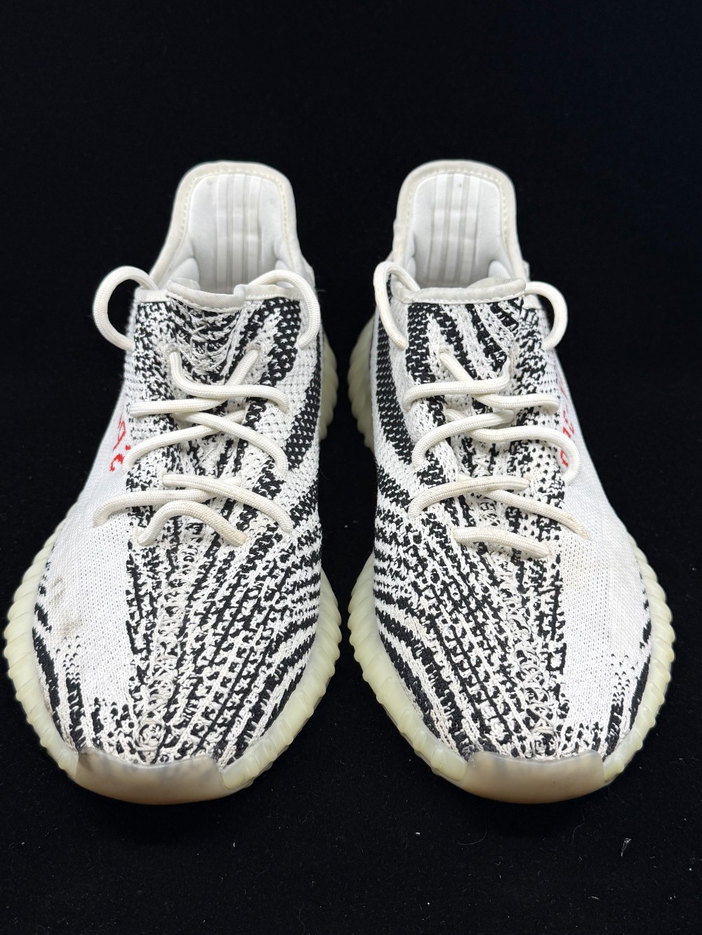 *USED* YEEZY 350 BOOST V2 - ZEBRA