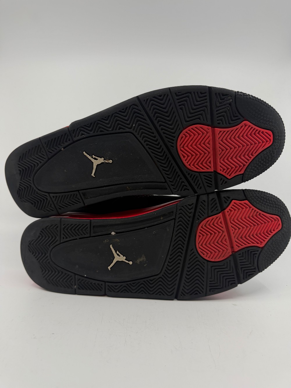 *USED/NO BOX* AJ 4 - RED THUNDER